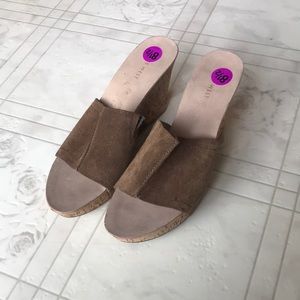 Nine West Upper Leather Wedge Sandals